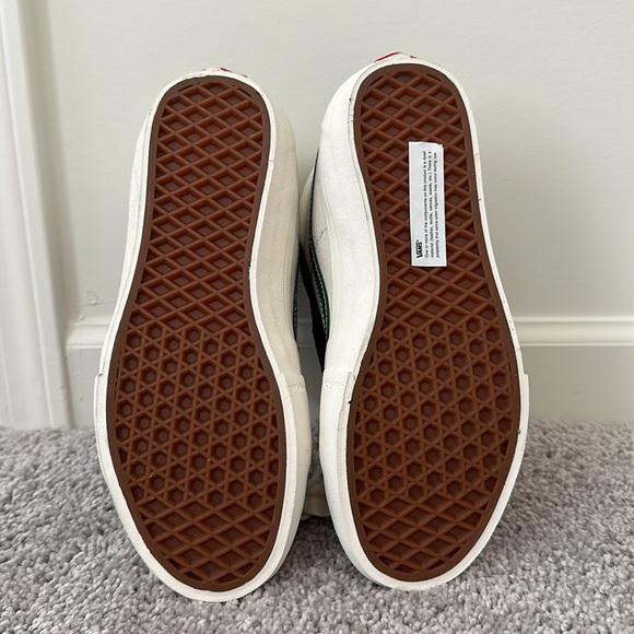 Vans SK8-HI Pro Black/Alpine Green. US Men’s 7.0. No box/tags. - Picture 6 of 6